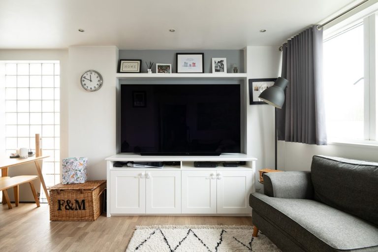 Fitted alcove cupboard and TV unit